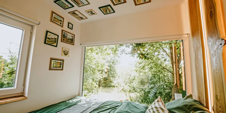 Vybavený tiny house na kraji Šumavy pro dvě osoby s venkovním posezením
