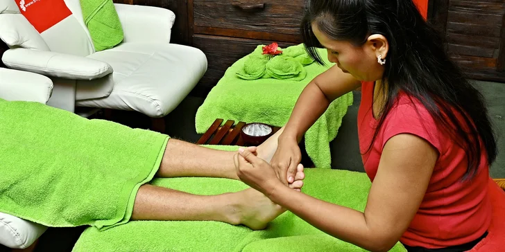 Thajská reflexní masáž nohou: 30 až 60 minut relaxace i možnost permanentky