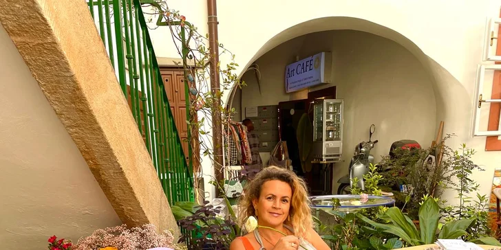 Workshop vázání květin, tvorby flower boxu či květinových ozdob, pro 1 či 2 osoby