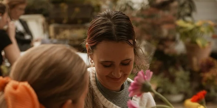 Workshop vázání květin, tvorby flower boxu či květinových ozdob, pro 1 či 2 osoby