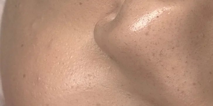 Úprava a barvení obočí, lash lifting i prodloužení řas metodou 2D