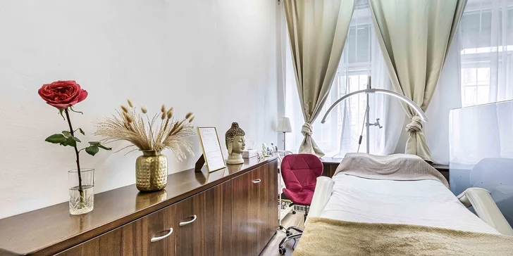 Prodloužení řas v elegantním salonu: metoda řasa na řasu či objemová 3D až 10D