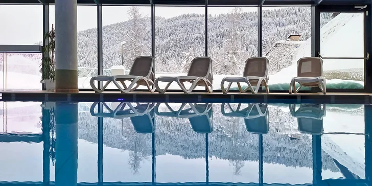 Trentinské Alpy: 3* hotel s polopenzí, neomezeným wellness a kartou výhod