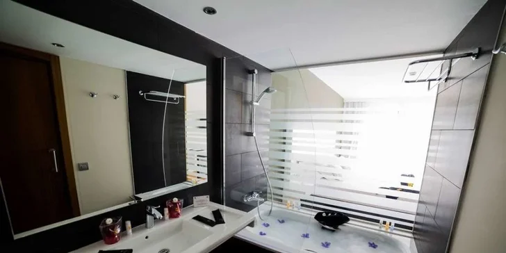 Dovolenková oáza na Fuerteventuře: 4* hotel pouze pro dospělé, all inclusive, vč. letenek