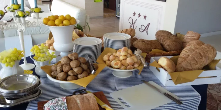 Italské prázdniny plné slunce: 3* hotel kousek od písečné pláže, plná penze, zábavní parky v okolí