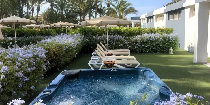 Dovolenková oáza na Fuerteventuře: 4* hotel pouze pro dospělé, all inclusive, vč. letenek