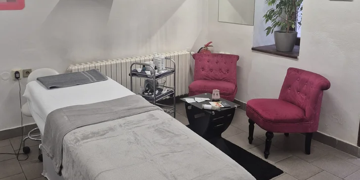Kosmetické ošetření dle výběru: peeling, ultrazvukové čištění, masáž i maska