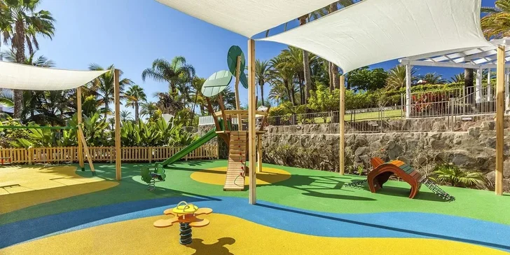 Kanárské ostrovy: dovolená ve 4* hotelu Abora Catarina s all inclusive, bazény a letenkou