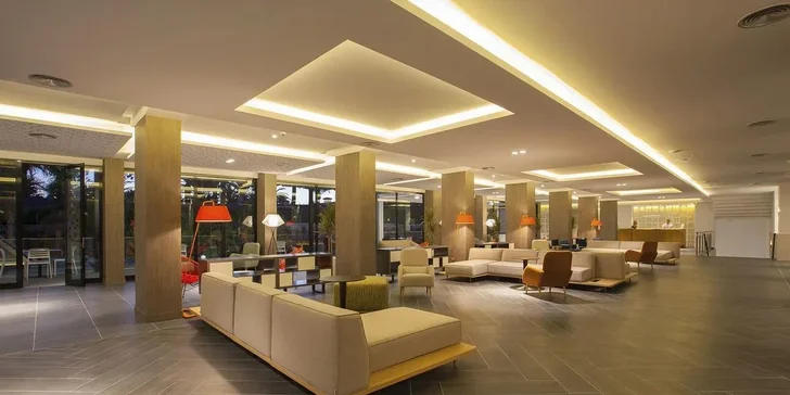 Kanárské ostrovy: dovolená ve 4* hotelu Abora Catarina s all inclusive, bazény a letenkou