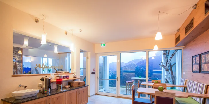 Na lyže do Flachau: dovolená s polopenzí a wellness, hotel blízko sjezdovky, first minute sleva