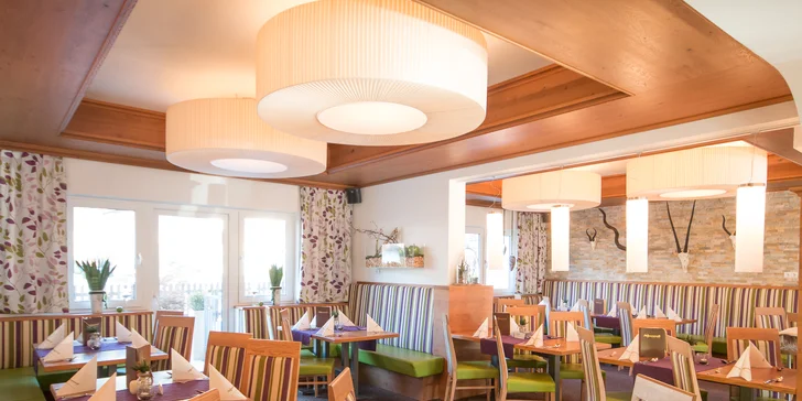 Na lyže do Flachau: dovolená s polopenzí a wellness, hotel blízko sjezdovky, first minute sleva