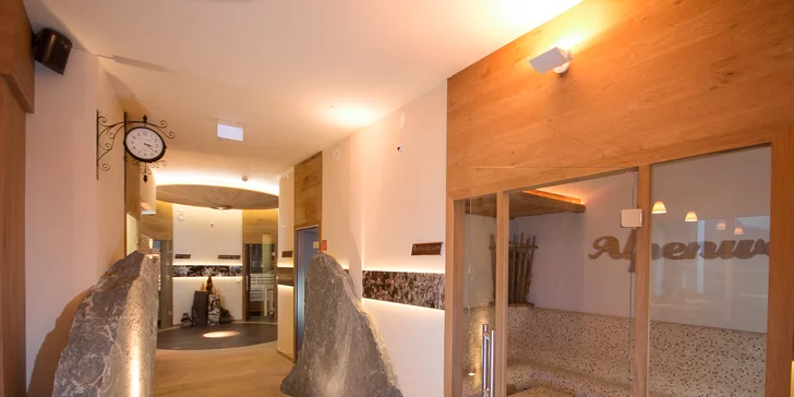 Na lyže do Flachau: dovolená s polopenzí a wellness, hotel blízko sjezdovky, first minute sleva