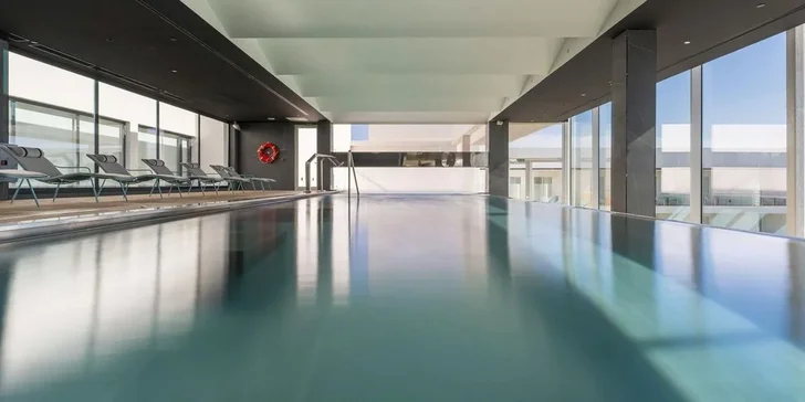 Dovolená na Lanzarote: 4* hotel s polopenzí nebo all inclusive, vč. letenek, cca 100 m od pláže