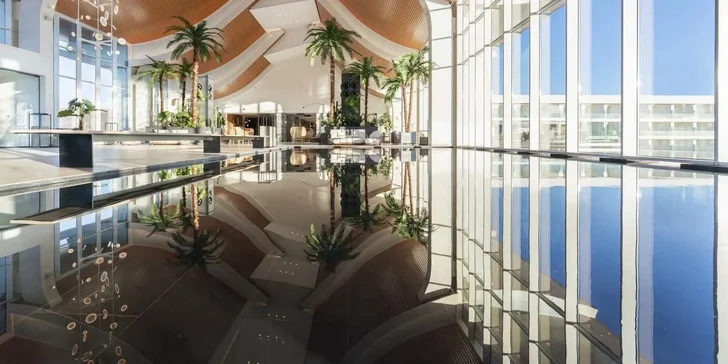 Dovolená na Lanzarote: 4* hotel s polopenzí nebo all inclusive, vč. letenek, cca 100 m od pláže