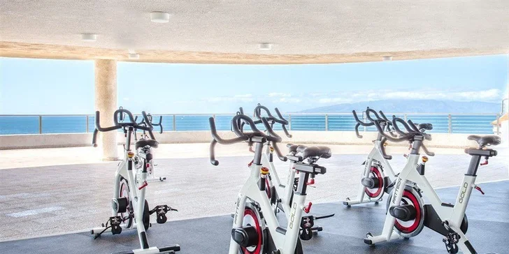 Dovolená na Tenerife: 4* hotel 100 m od pláže, all inclusive, let i animace