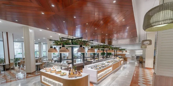 Dovolená na Tenerife: 4* hotel 100 m od pláže, all inclusive, let i animace