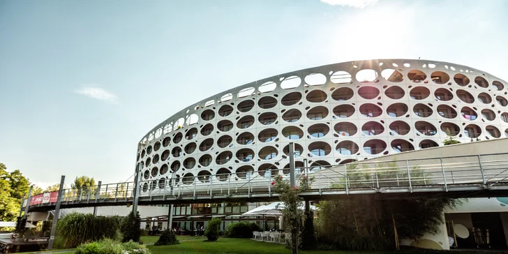 Relax u Wörthersee: neomezený vstup do wellness, snídaně a skvělá poloha kousek od jezera