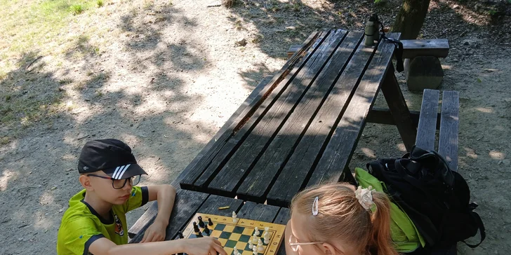 Malí dobrodruhovia si užijú jedinečný program plný hravého učenia a objavovania prírody.
