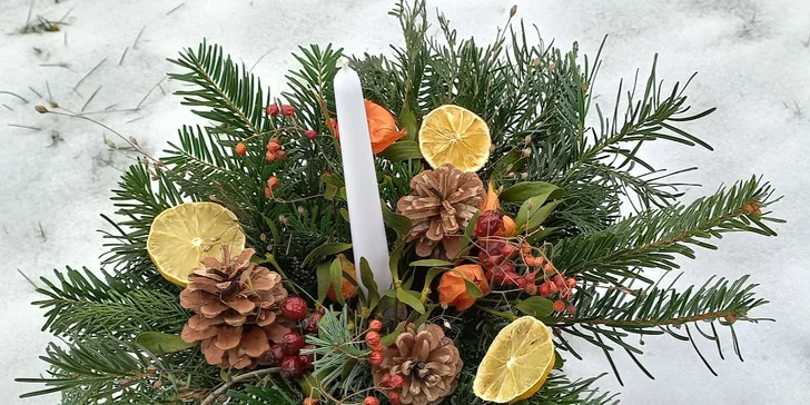 Připravte si vánoční výzdobu: workshop výroby adventních svícnů a věnců pro 1 až 2 osoby