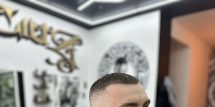 Buďte za elegána: kompletní barber balíček v centru Ostravy