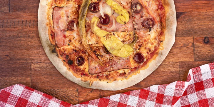 Relax ve finském stylu: neomezený vstup do sauny pro 2 i 4 osoby, pizza a nápoje