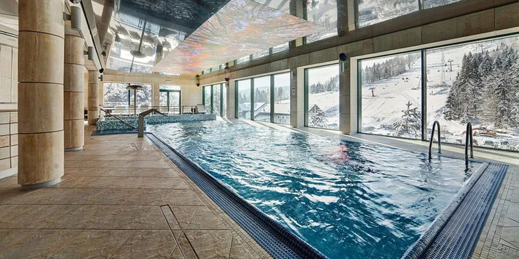 Pobyt v polských lázních Krynica-Zdrój: 4* hotel se stravou, wellness i dětskou hernou