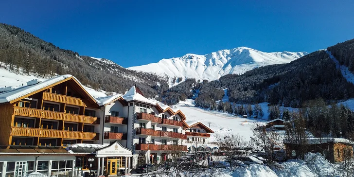 Tyrolské Alpy: 4* hotel u sjezdovky, polopenze, wellness a dětský program