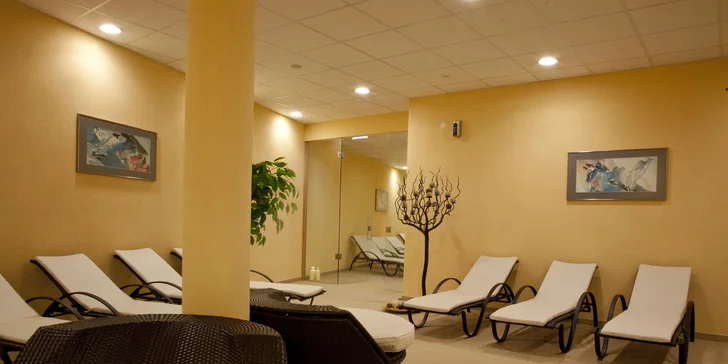 Tyrolské Alpy: 4* hotel u sjezdovky, polopenze, wellness a dětský program
