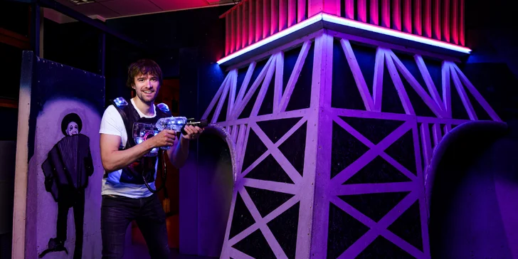 Nová laser game na Lužinách: akční hra pro 1, 4 nebo až 10 hráčů