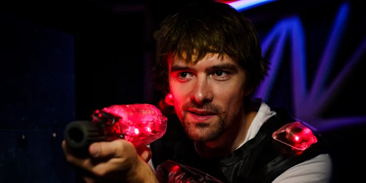 Nová laser game na Lužinách: akční hra pro 1, 4 nebo až 10 hráčů