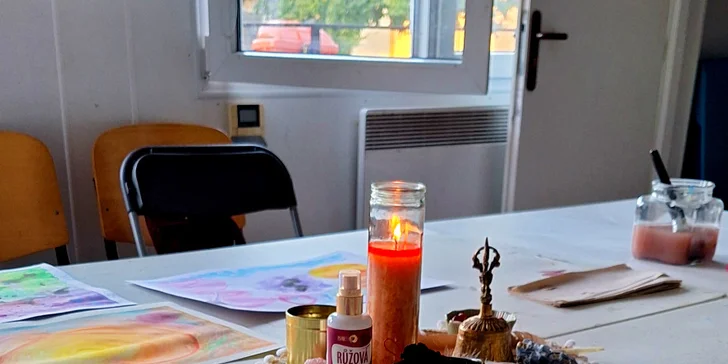 Relaxační malování pro ženy: individuální online kurz s arteterapeutickým přesahem