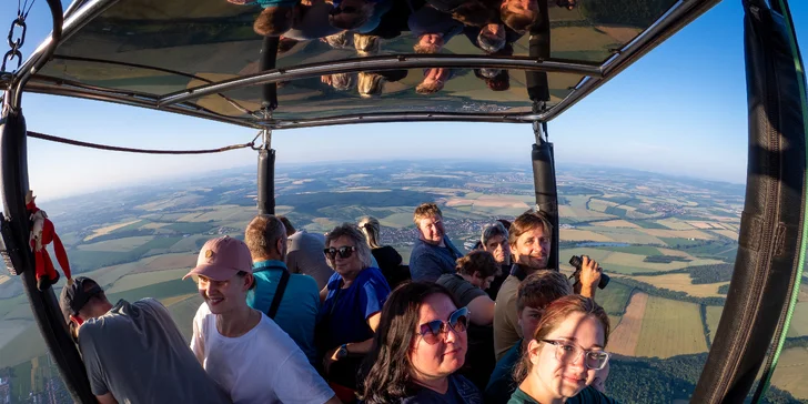 Za krásami Moravy a Vysočiny: veřejné i privátní lety balónem, pro 2–⁠⁠⁠⁠⁠⁠4 osoby
