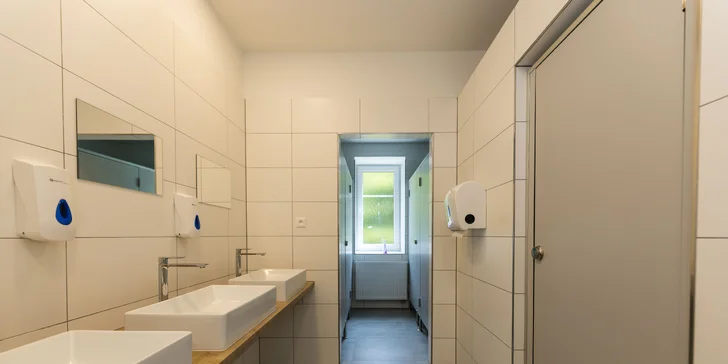Pokoj či moderní apartmán v Karlově pod Pradědem, vč. snídaně nebo polopenze i vybavené kuchyňky