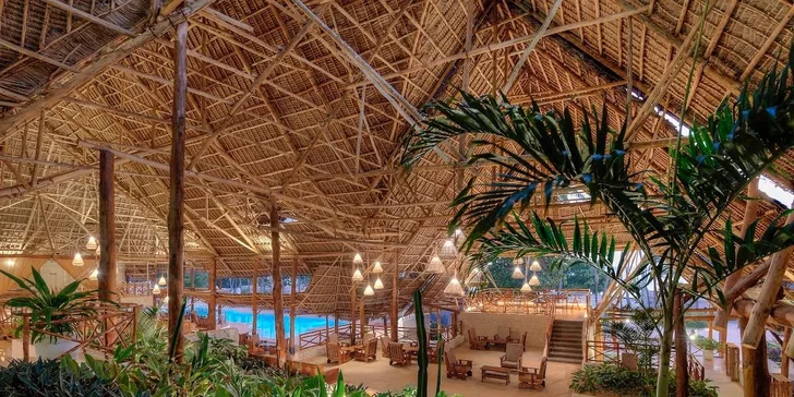 Zanzibar: hotel Diamonds Mapenzi Beach Club**** u pláže, all inclusive, bazény i let dreamlinerem
