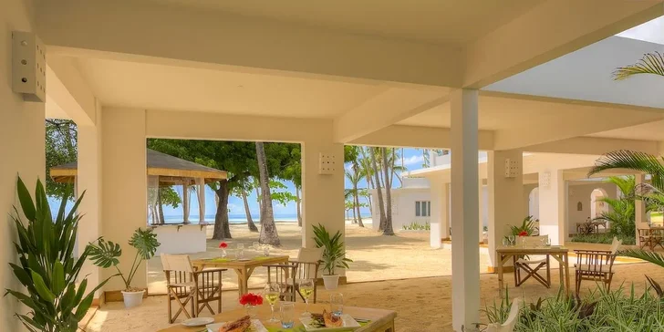 Zanzibar: hotel Diamonds Mapenzi Beach Club**** u pláže, all inclusive, bazény i let dreamlinerem