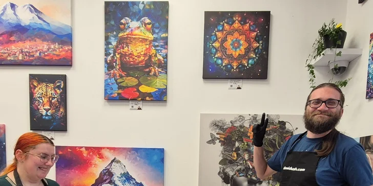Zážitkové malování fluid art: Workshopy barvení podtácků, hodin i obrazů