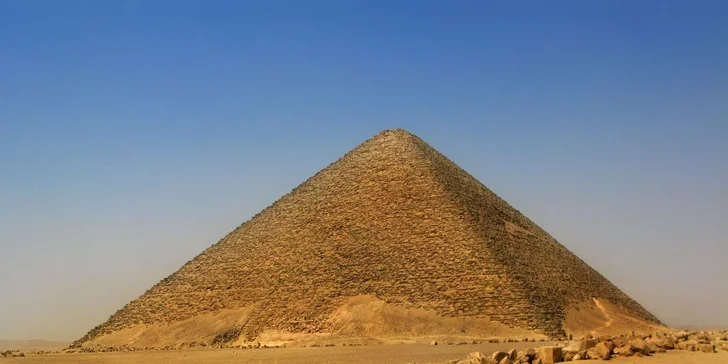 Prodloužený víkend mezi pyramidami: zájezd do Egypta, 3 noci s polopenzí, letenky