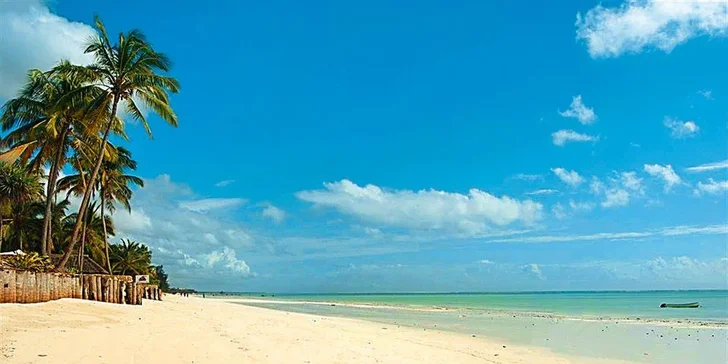 Letecky Zanzibar: let dreamlinerem, hotel Sultan Sands Island Resort**** s all inclusive, bazén i pláž