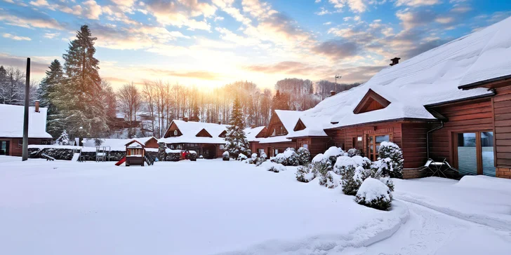 Slezské Beskydy: pohodový resort v přírodě, wellness i polopenze