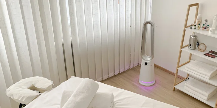 Hodinová uvolňující masáž zad, šíje a nohou pro celkovou pohodu těla i mysli