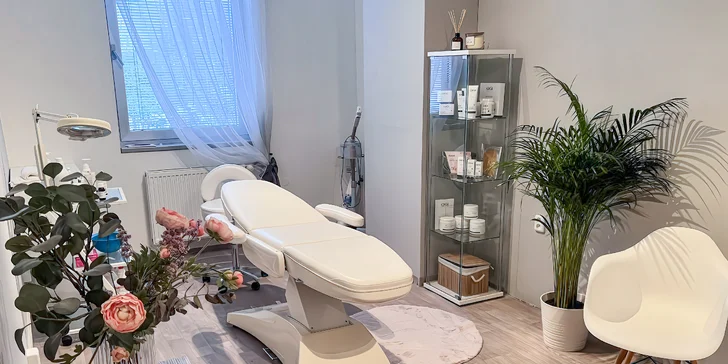 Liftingová masáž, ošetření pro citlivou pleť, karboxyterapie i laminace obočí a řas