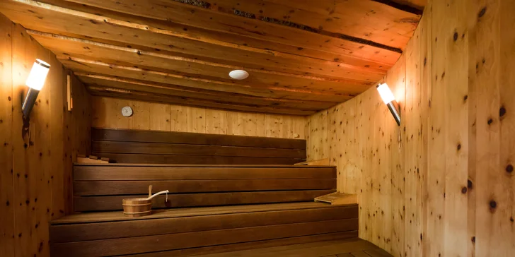 Na lyže do Fieberbrunnu: zámecký family hotel s neomezeným wellness a polopenzí, first minute sleva