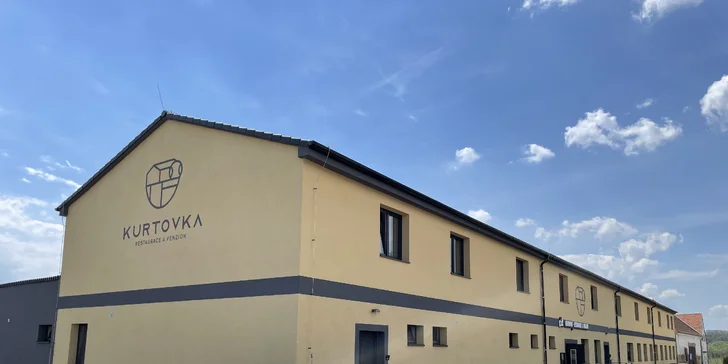 Penzion v obklopení přírody Českého středohoří: moderní pokoje, možnost snídaně