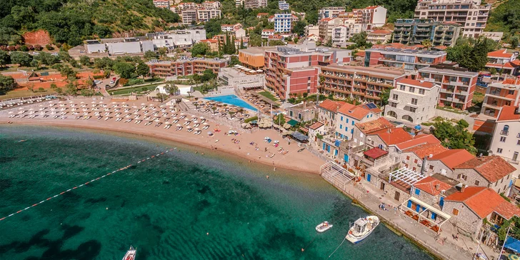 Černá Hora - Sveti Stefan: plně vybavené apartmány až pro 6 osob jen kousek od moře