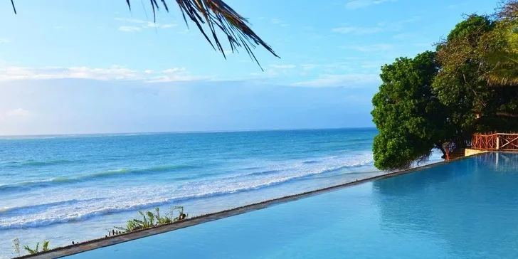 Exotický relax v Keni: 4* hotel Baobab Beach Resort & SPA přímo u oceánu, all inclusive a letenky