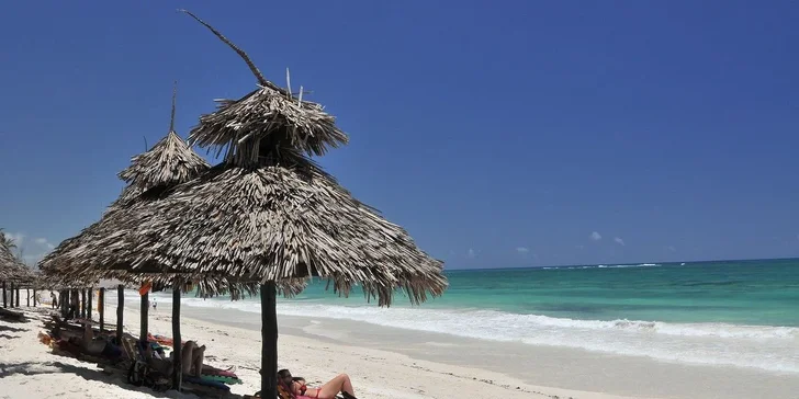Dovolená v Keni: 4* hotel přímo u pláže, all inclusive, bazény, sportovní aktivity i let