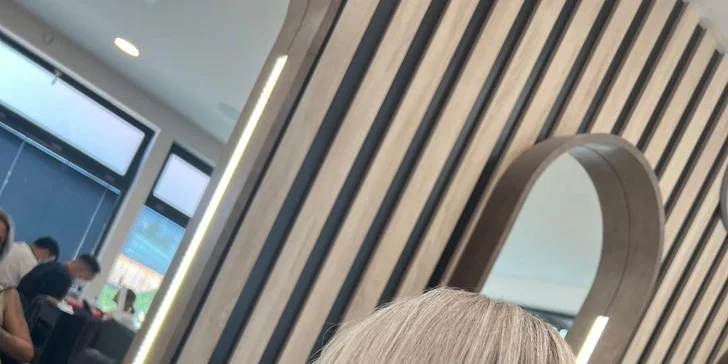 Střih pro muže a chlapce, stříhání i barvení pro dámy nebo keratinová výživa