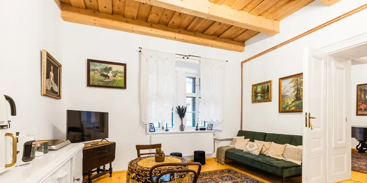 Historická vila v areálu zámku Svatý Anton: 3 apartmány s krásnou anglickou zahradou
