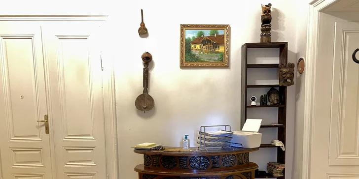 Historická vila v areálu zámku Svatý Anton: 3 apartmány s krásnou anglickou zahradou