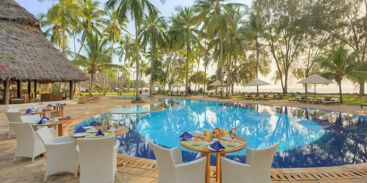 Letecky na Zanzibar: 5* hotel Bluebay Beach Resort přímo u pláže, all inclusive, bazén